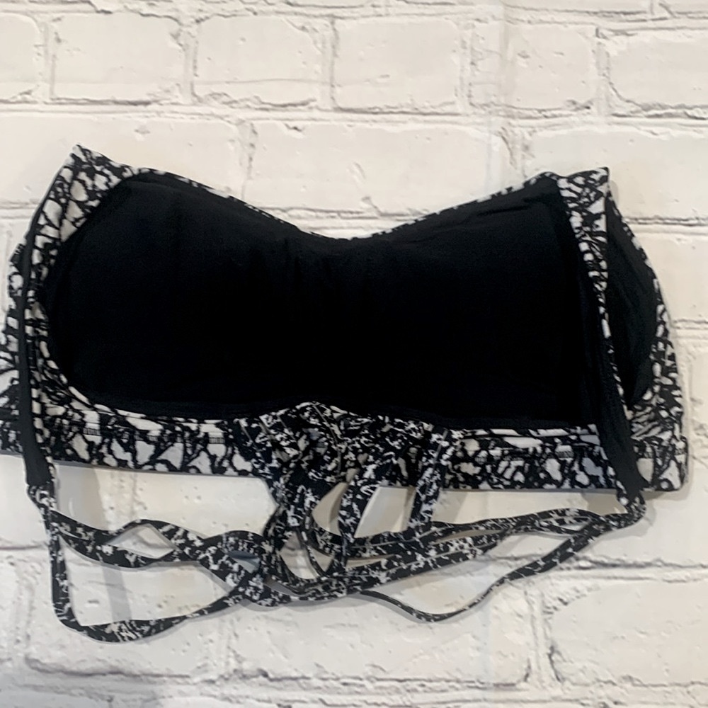 Lululemon Game Day Top - Picture 7 of 13